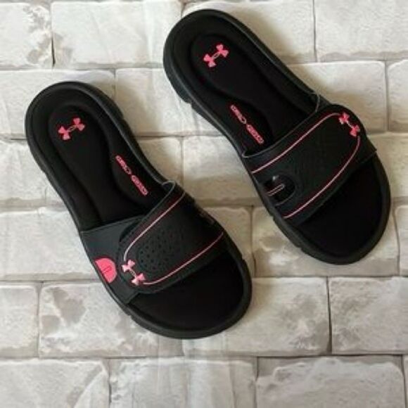 Under Armour Black Slides with Pink Logo - Picture 1 of 6